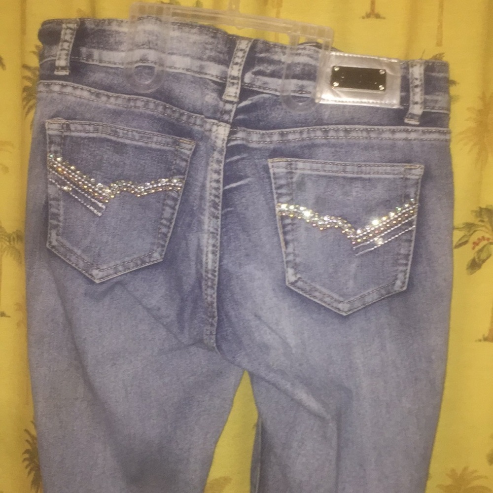 Jeans - Picture 3 of 4